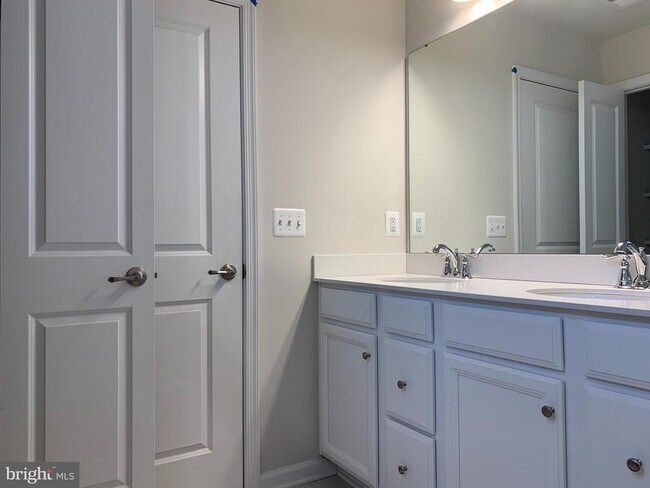 Building Photo - 209 Regester Chapel Rd