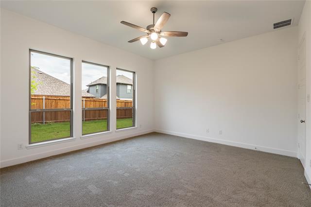 Building Photo - 3115 Elmwood St