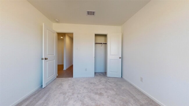 Building Photo - 1634 Birch Wood Dr