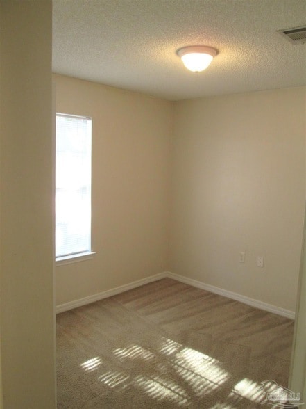 Building Photo - 4064 Glenway Dr