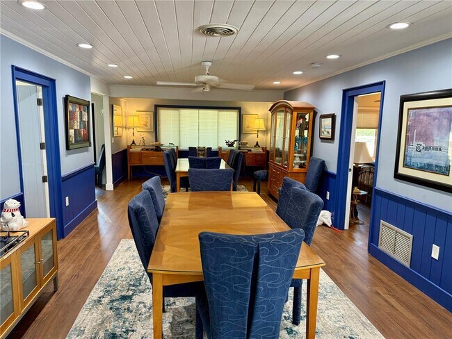 Building Photo - 3534 Casey Key Rd