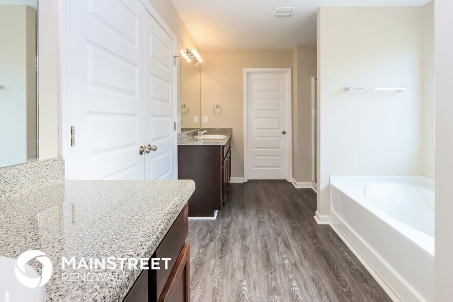 Building Photo - 1509 Culpepper Ln