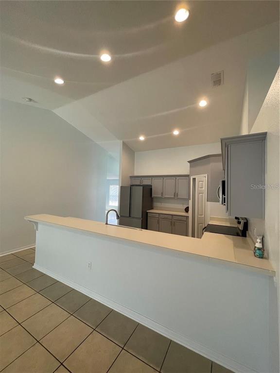 Building Photo - 949 Salerno Ct