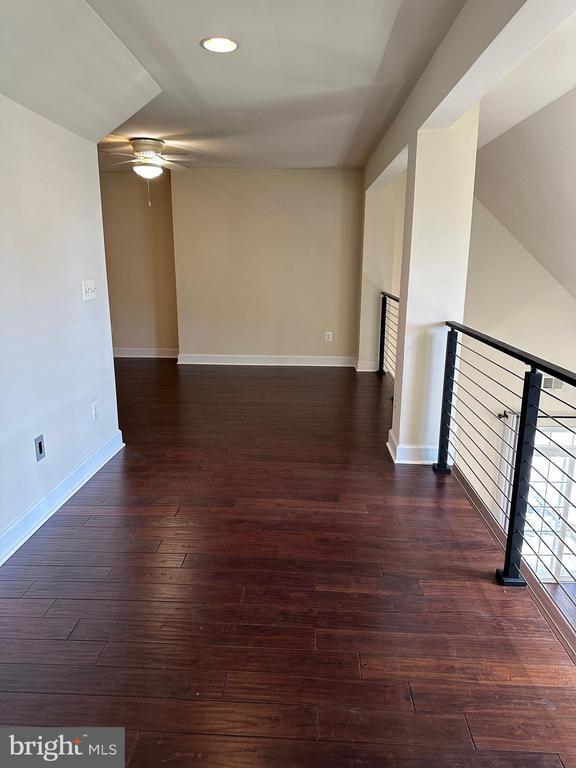 Building Photo - 13846 Greendale Dr