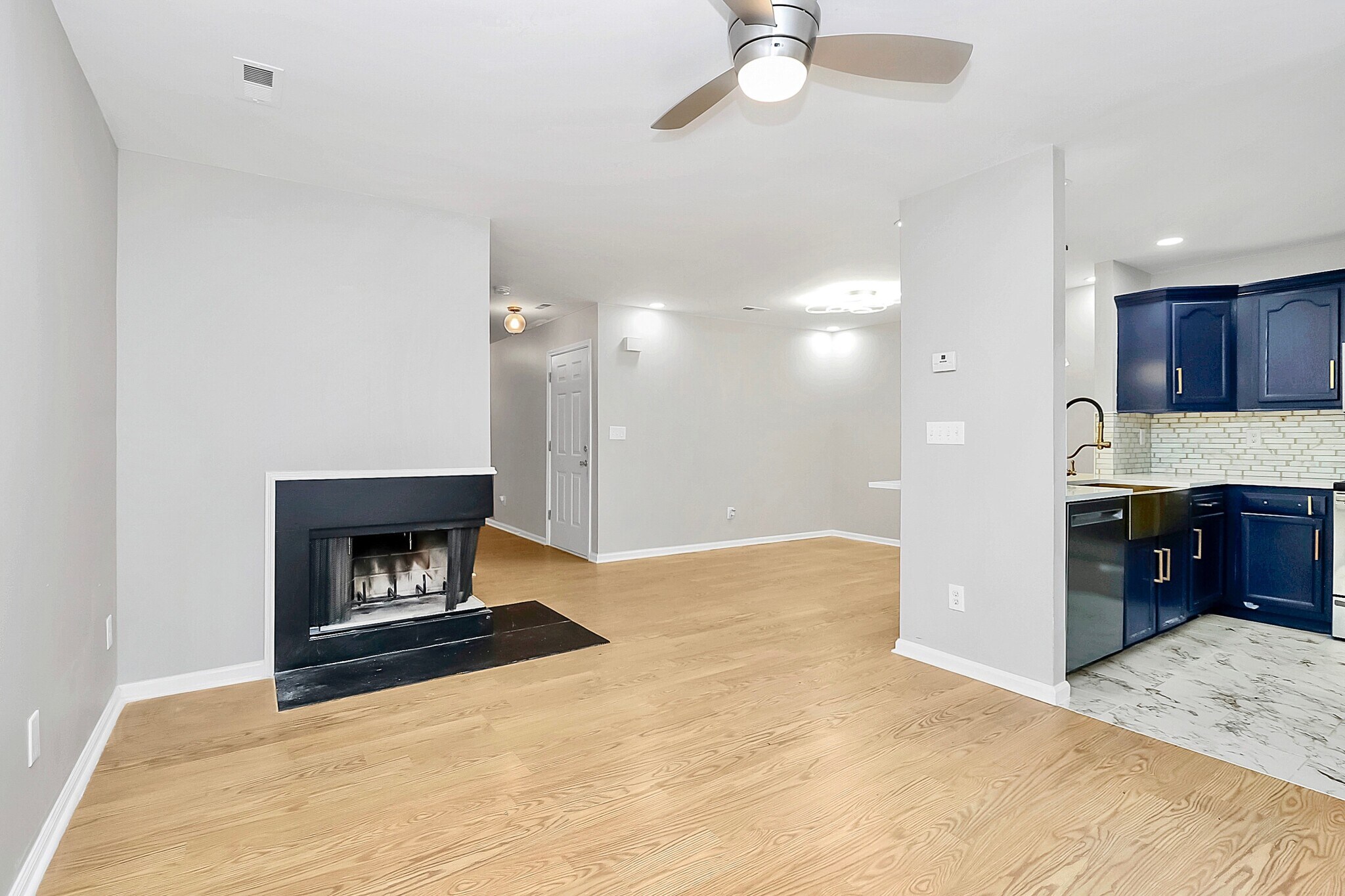 Building Photo - 5951 Prescott Ct