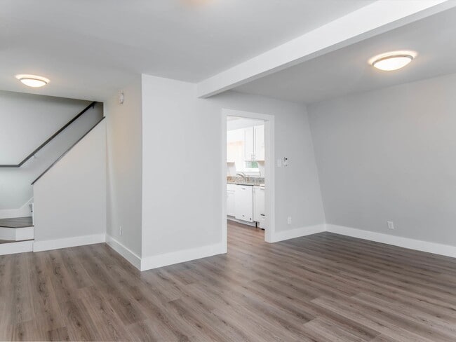 Building Photo - Asheville Duplex Rental-Oakley Area