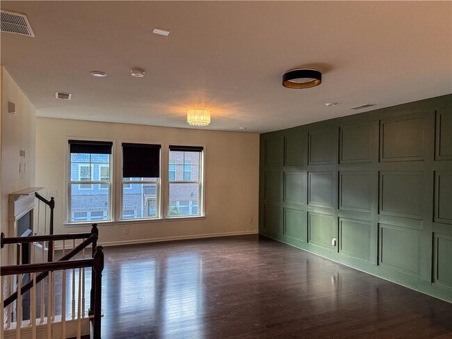 Building Photo - 2452 Coosa Vly