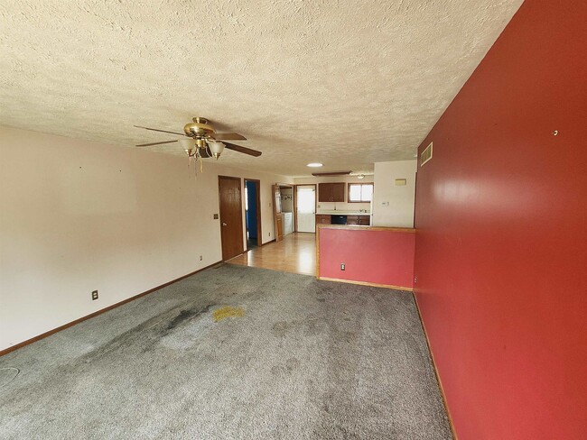 Building Photo - 916 16th St