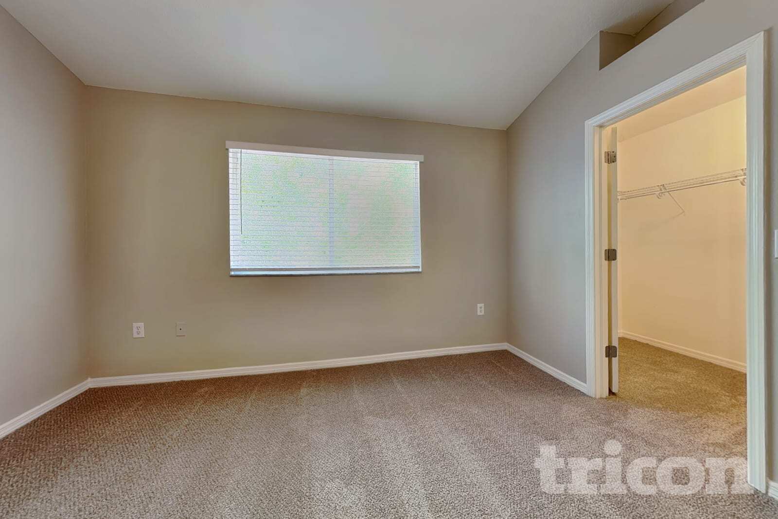 Building Photo - 34953 Meadow Reach Dr
