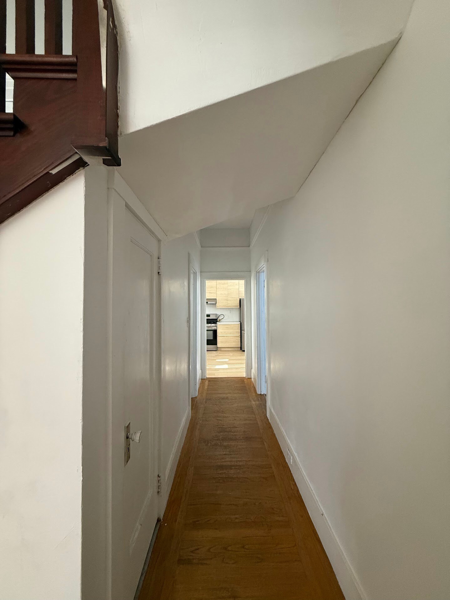 Building Photo - 434 Taylor Ave