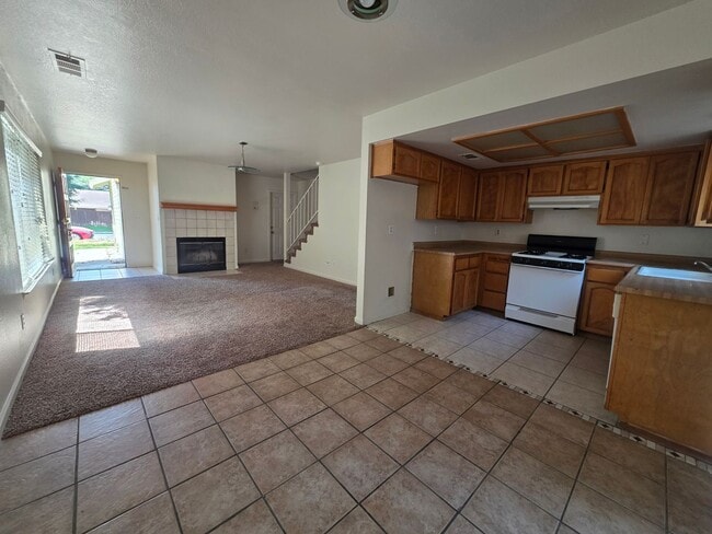 Building Photo - 2808 W Mission Ct