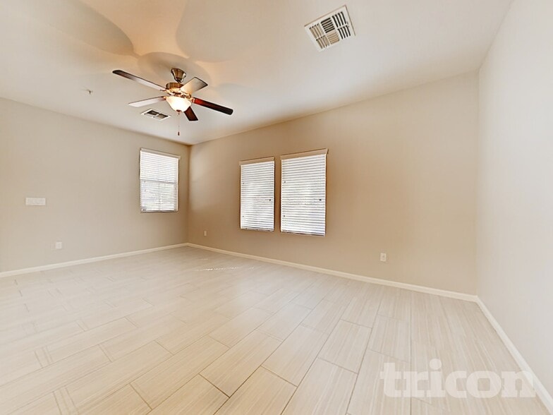 Building Photo - 29149 N 125th Dr