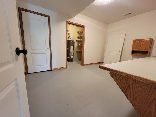 Building Photo - Beautiful, Custom Home in Comore Loma on 2 Acre Lot!  4 Beds, 3 Baths by Real Property Management