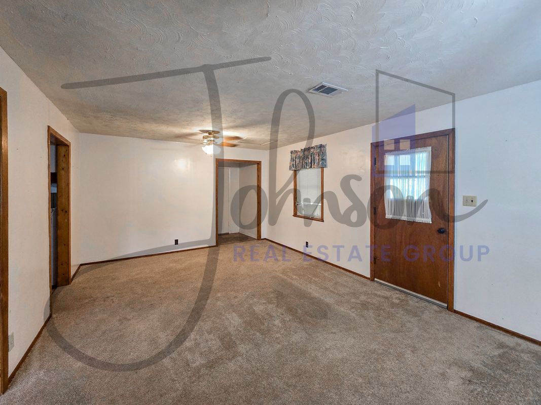 Building Photo - 510 Hanna Ave