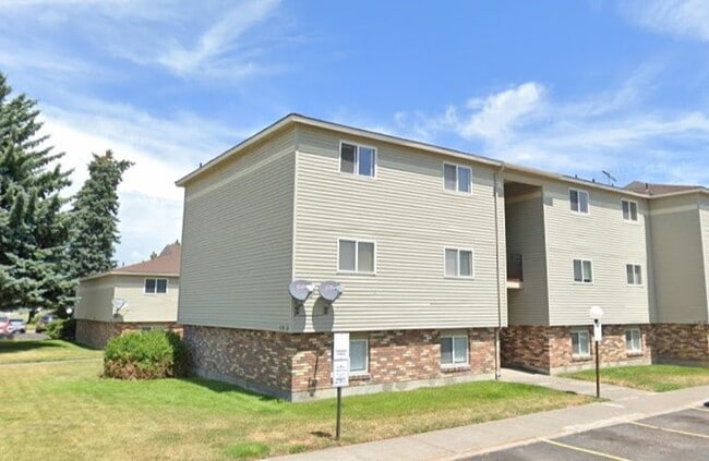 Building Photo - 160 N 1st St W