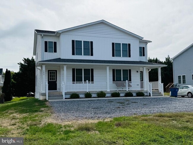 Building Photo - 102 Gerber Dr