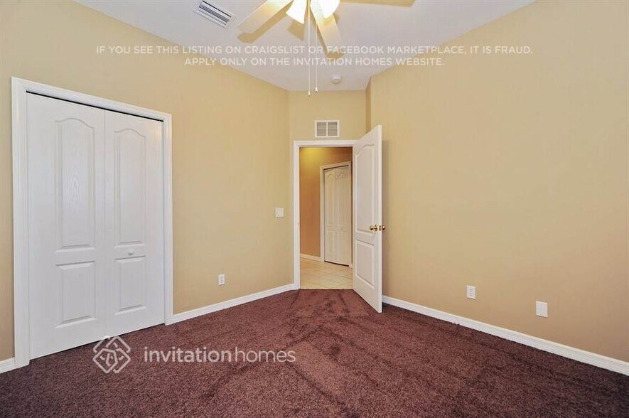 Building Photo - 5015 Lakehurst Ct