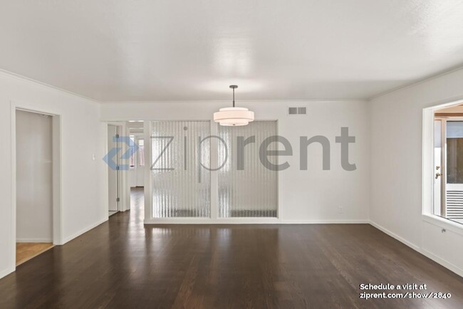Building Photo - 119 Arroyo Dr