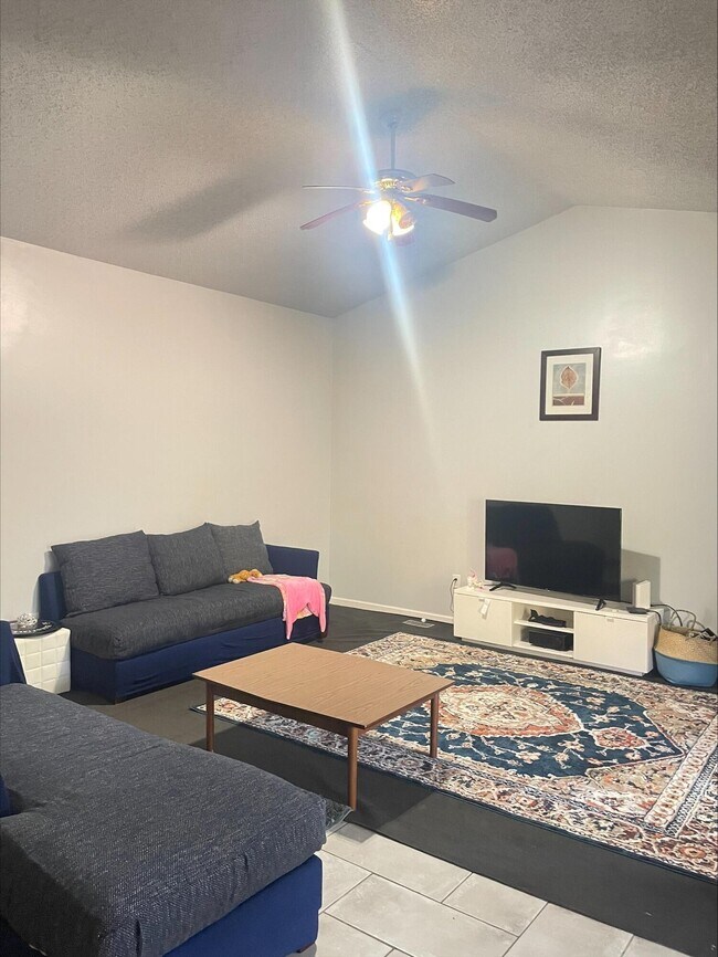 Building Photo - 3238 Platt Rd