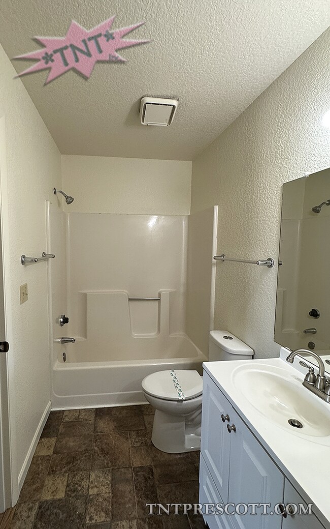 Building Photo - Condo in Montana Terrace HOA