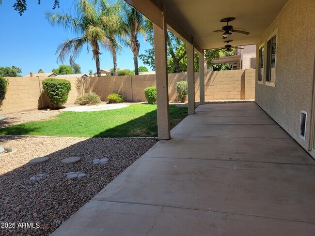Building Photo - 1446 S Corrine Dr