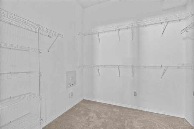 Building Photo - 3961 Hampton Hills Dr
