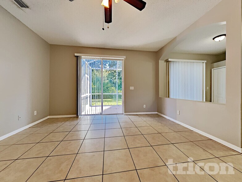 Building Photo - 10314 Goldenbrook Way