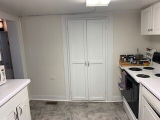 Building Photo - 171 Park Ave