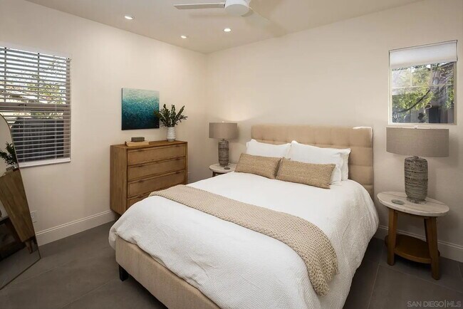 Building Photo - "Cozy 2-Bed Retreat in Chula Vista – Your Perfect California Haven!"