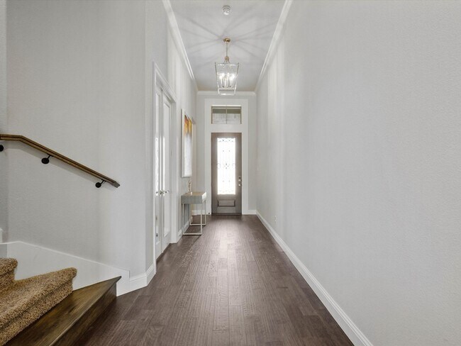 Building Photo - 2419 Portwood Way