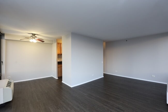 Building Photo - 4334 N Hazel St