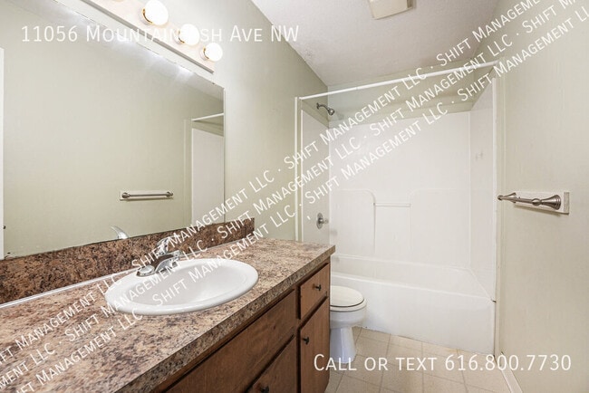 Building Photo - 11056 Mountain Ash Ave NW