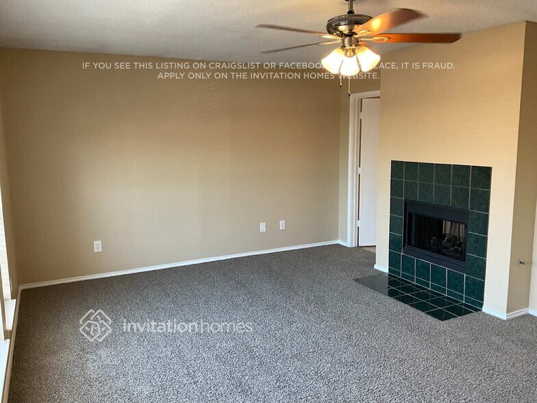 Building Photo - 1420 Ridgecreek Dr