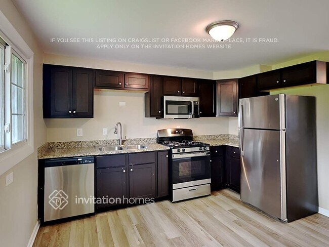 Building Photo - 4451 177th Pl