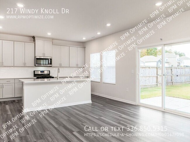 Building Photo - 217 Windy Knl Dr