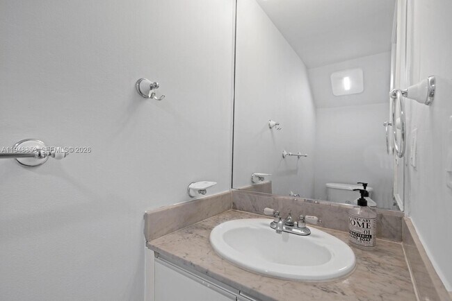 Building Photo - 7867 SW 102nd Ln