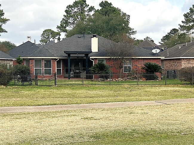 Building Photo - 8426 Hunters Village Dr