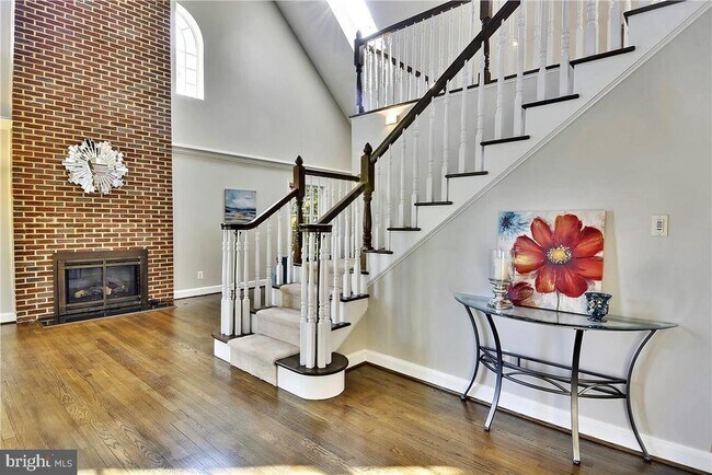 Building Photo - 5330 36th St N