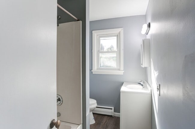 Building Photo - 3 Bedroom home in Silver Spring Twp.