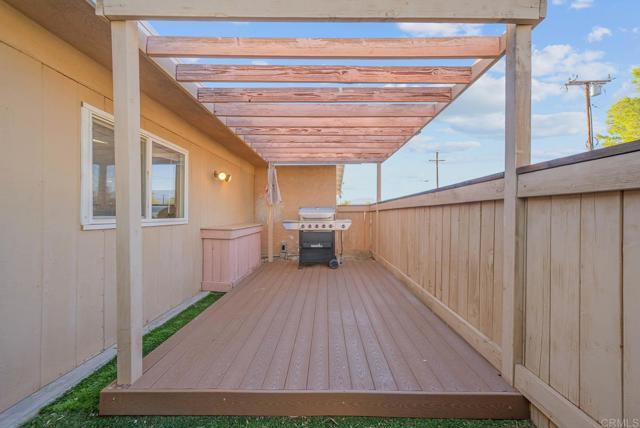 Building Photo - 10981 Santa Cruz Rd