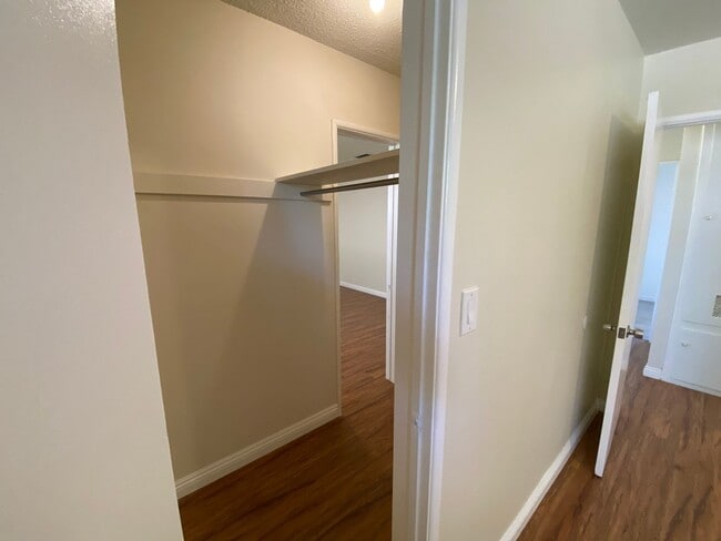 Building Photo - Spacious Home in Blue Zone Loma Linda!