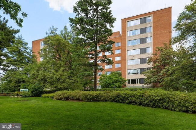 Building Photo - 4301 Massachusetts Ave NW