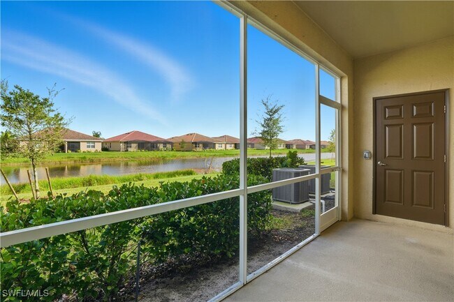 Building Photo - 2870 Blossom Wy