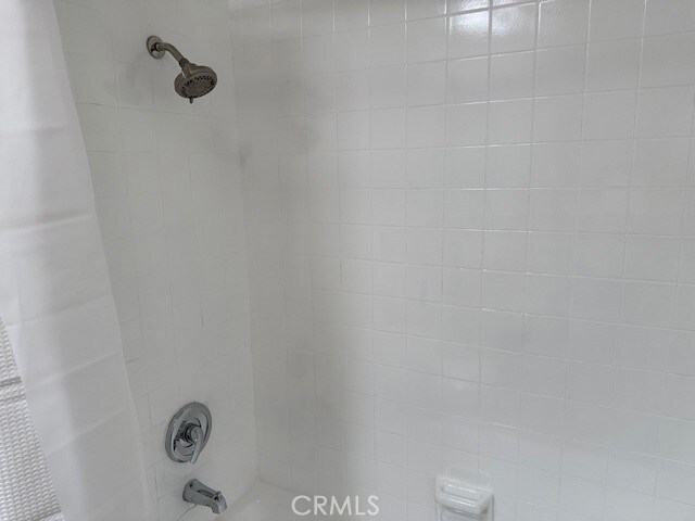 Building Photo - 74402 Abronia Trail