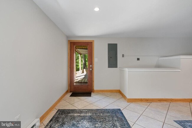 Building Photo - 8255 Sunderman Pl