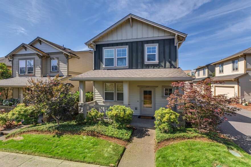 Building Photo - 217 NW 117th Loop