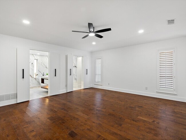 Building Photo - 4321 Cobblers Ln