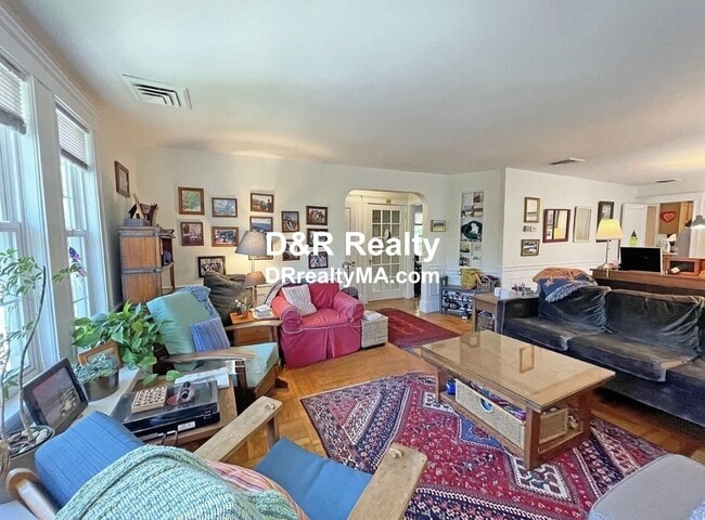 Primary Photo - 18 Crosby Rd