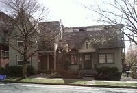 Building Photo - 962/964/966 E.18th Ave