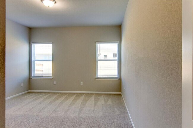 Building Photo - 7012 Ranchito Dr